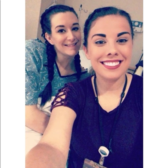 Meet your Posher 🍂🖤🫒 - Picture 9 of 17